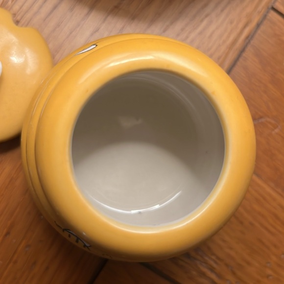 Ceramic Beehive Honey Pot, Bee
Wooden Dipper Spoon - Picture 7 of 8